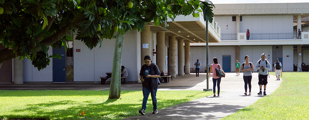 Buildings and students on Leeward Community College